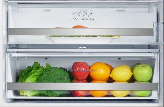 Hisense RB645N4BID Koel-Vriescombinatie 70cm RVS
