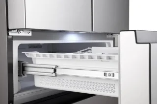 Hisense RF540N4SBI2 Amerikaanse koelkast French door RVS 302L