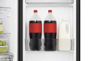 Hisense RR220D4BBE combi-koelkast 165 L Zwart