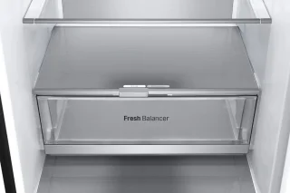 LG GBV7280BEV Koel-Vriescombinatie 387L