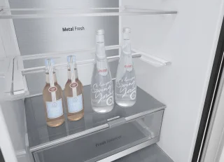 LG GBV7280BEV Koel-Vriescombinatie 387L