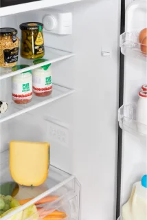 Salora COOLFREEZE143BL vrijstaande koelvriescombinatie zwart