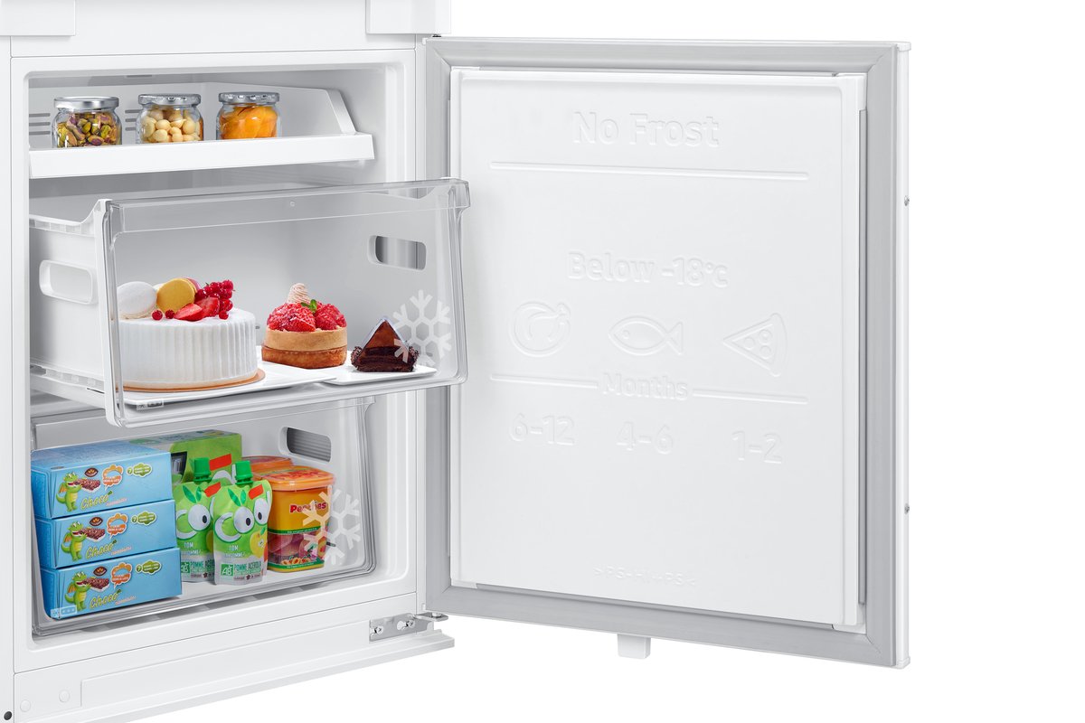 Samsung BRB26705DWW Koelvriescombinatie Inbouw 264L Wit
