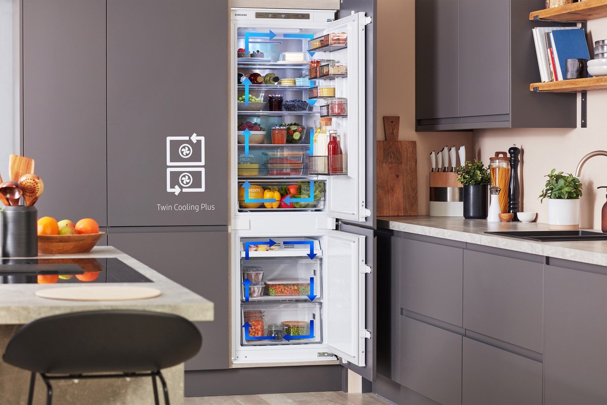 Samsung BRB26705DWW Koelvriescombinatie Inbouw 264L Wit