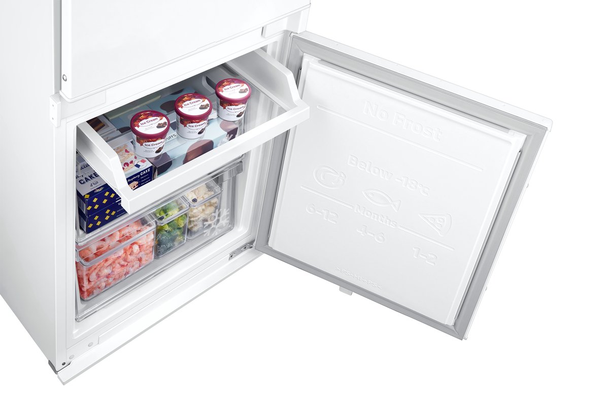 Samsung BRB26705DWW Koelvriescombinatie Inbouw 264L Wit