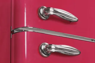 Schneider SCDD208VHAW koel-vriescombinatie vrijstaand 211L roze