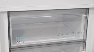 Sharp SJNBA32DMXWBEU Koel-Vriescombinatie Wit