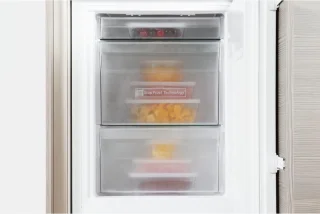Whirlpool ART 9812 SF1 Koel-vriescombinatie Inbouw Wit 306L