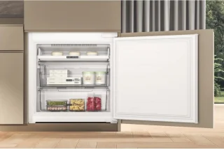Whirlpool WH SP70 T121 Inbouw Koel-vriescombinatie 394L