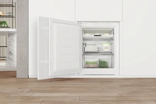 Whirlpool WHC18 T574 P Koel-vriescombinatie Inbouw 250L Wit