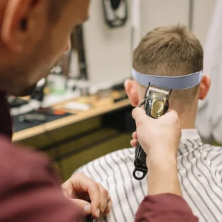 Nekscheersjabloon, Verstelbare gebogen siliconen haartrimmer, nekscheersjabloon en haartrimmergids, kappersgereedschap, Geschikt voor doe-het-zelfkapsel | Verloopkapselgids (zwart)
