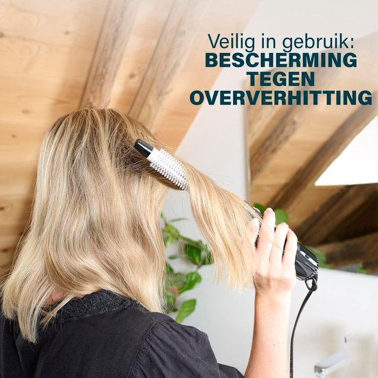 Cool Air Föhnborstel met twee opzetborstels zwart review