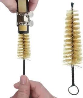 Klarinet en saxofoon mondstukborstel