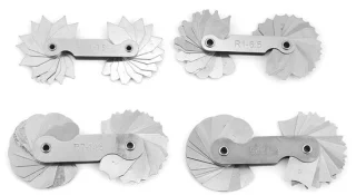 Radius Gauge Set, 4 stks Rvs Radius Fillet Gauge, R0.3-1.5 / R1-6.5 / R7-14.5 / R15-25 Externe Interne Draagbare Concave Convex Meetinstrument