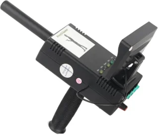 Ondergrondse Metaaldetector, ABS Behuizing Gevoelig Stabiel Snel Scannen Schatzoeker voor Goud Zilver Koper AC100‑240V met High Definition-scherm(EU-stekker)