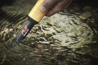 Waterdichte Pinpointer Metaaldetector met Tone ID & Verstelbare Gevoeligheid – Perfect voor Experts