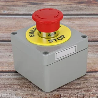1NO 1NC onmiddellijke stopschakelaar RFI-bestendig IP66 waterdicht rood aluminium noodstopdrukschakelkast (80 * 75 * 60)