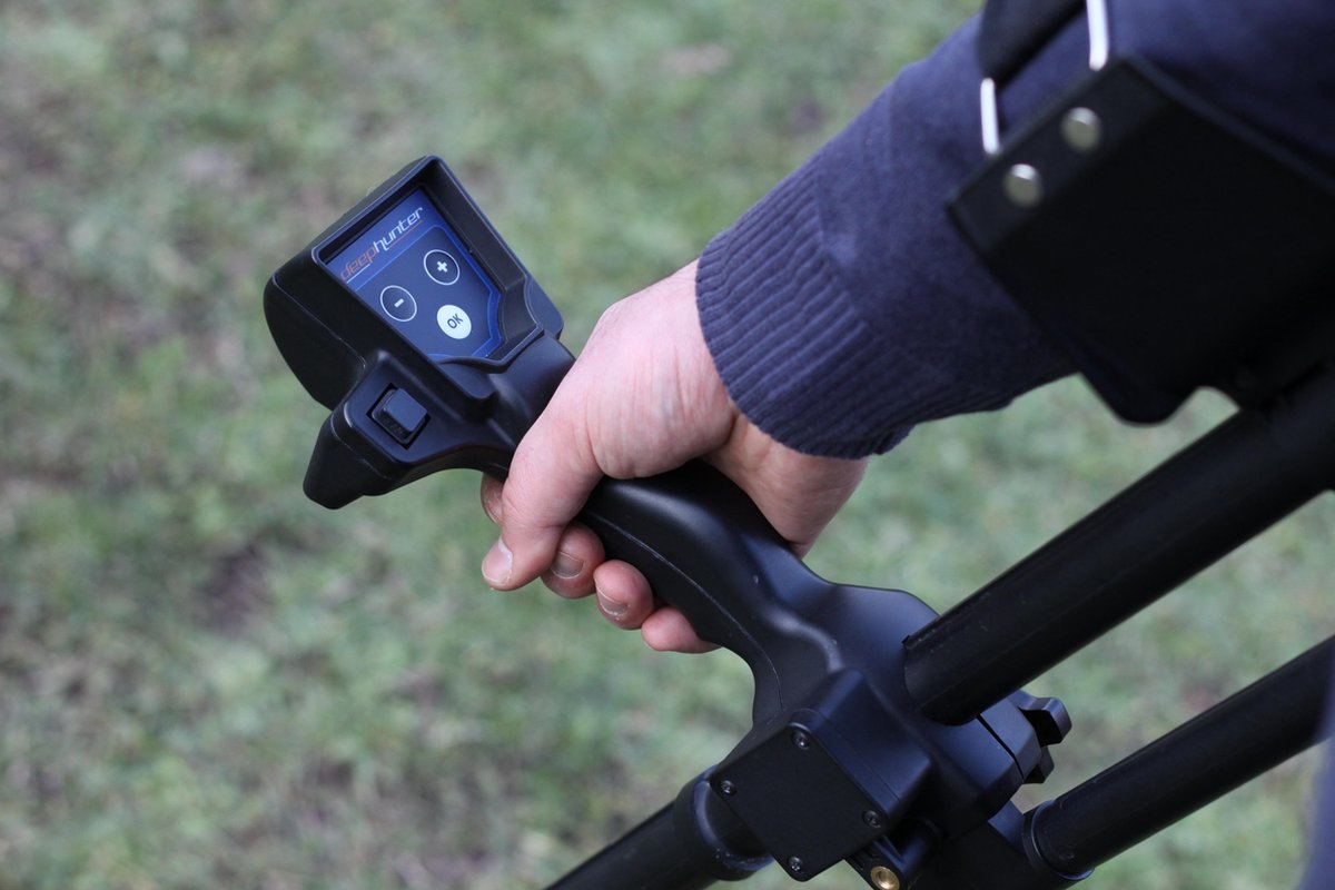 Wat vinden we goed aan de Deephunter Pro Package 3D Bodemscanner Metaaldetector