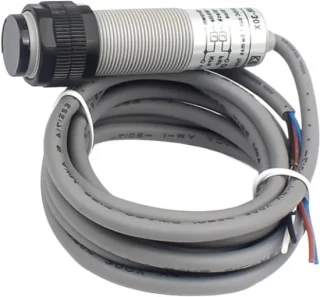 Fotoelektrische schakelaar M18 zwart