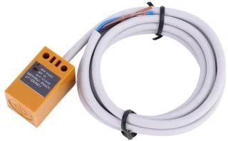Naderingsschakelaars metaalsensor