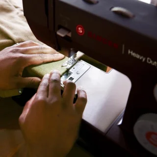 Mechanische Naaimachine voor Zware en Lichte Stoffen - 32 Steken, Hoge Snelheid, Metalen Frame
