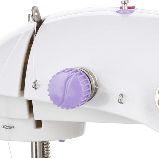 Wat vinden we goed aan de Naaimachine voor kinderen en beginners - batterijwerking - wit/lila - klein