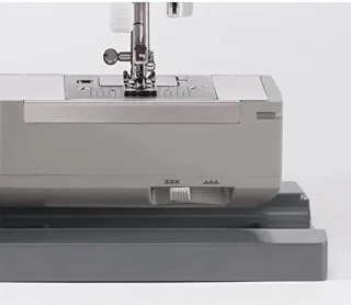 Robuuste Naaimachine met Verlengtafel voor Heavy Duty Gebruik