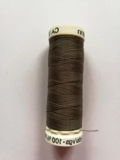 Allesnaaier naaigaren polyester assorti