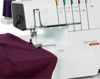 Bernette b68 Airlock coverlockmachine