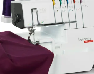 Bernette b68 Airlock coverlockmachine
