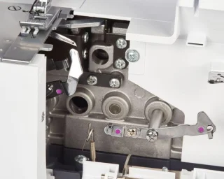 Bernette Funlock B42 Lockmachine 4-draads