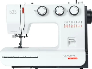 Bernina Bernette B35 Naaimachine