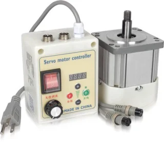 Borstelloze servomotorkit 1500 W met schroefas en controller