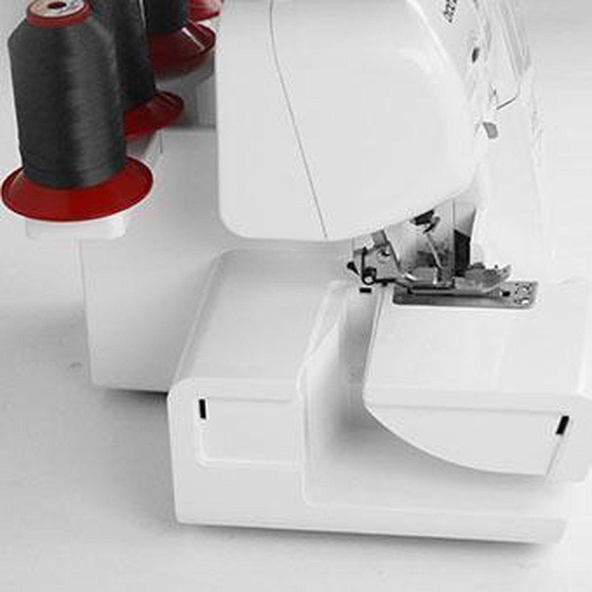 Brother 2104D Overlockmachine