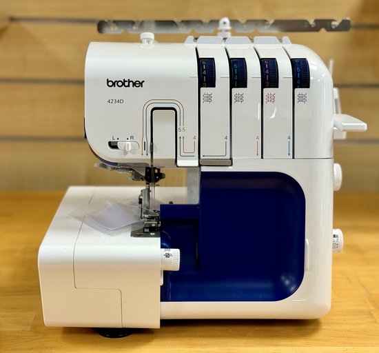 Brother 4234D Lockmachine review