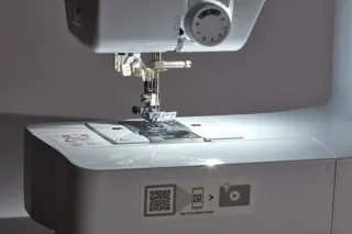 Brother CS120WTs naaimachine met naaitafel