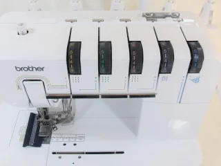 Brother CV3550 Coverlock Lockmachine