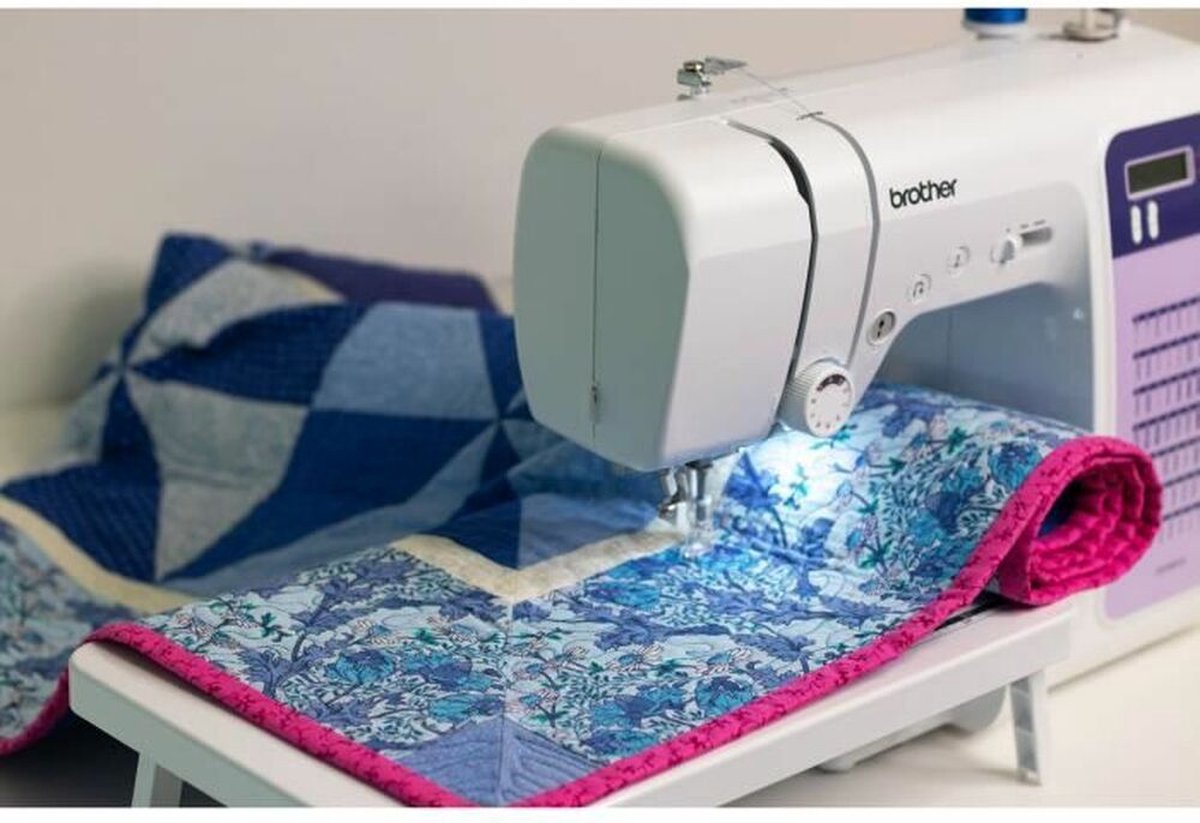 Brother FS70WTX Naaimachine