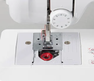 Brother KD144s Kindermachine met aanschuiftafel