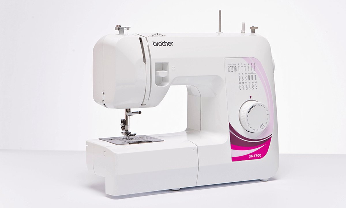 Brother XN1700 Naaimachine