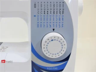 Brother XQ3700 mechanische naaimachine wit/blauw