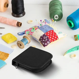 Draagbare naaikit reparatieset 16 x 10 cm multicolor
