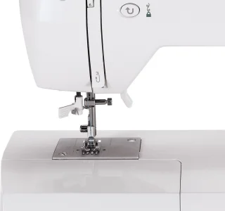 Elektronische naaimachine
