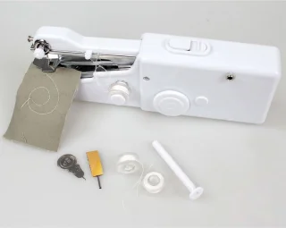 Handnaaimachine Compact