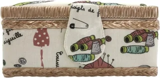 Houten naaidoos met stoffen bekleding