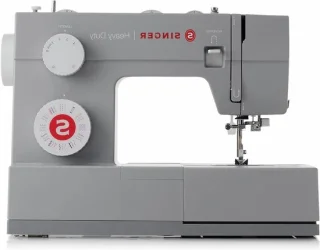Huishoudnaaimachine grijs