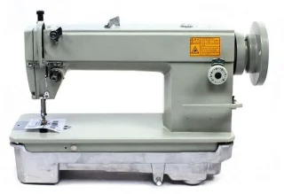 Industriële naaimachine wit