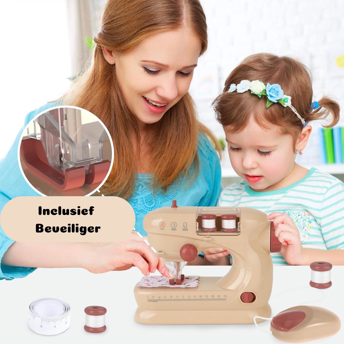 Kindernaaimachine Beige met Voetpendaal 12,7x2,5x10,2 cm