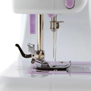 Lucznik Mini Naaimachine