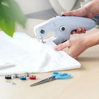 Mini Handnaaimachine Elektrisch